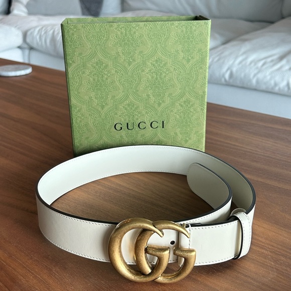 Cream Leather Gucci Belt With Double G Buckle - Picture 4 of 5